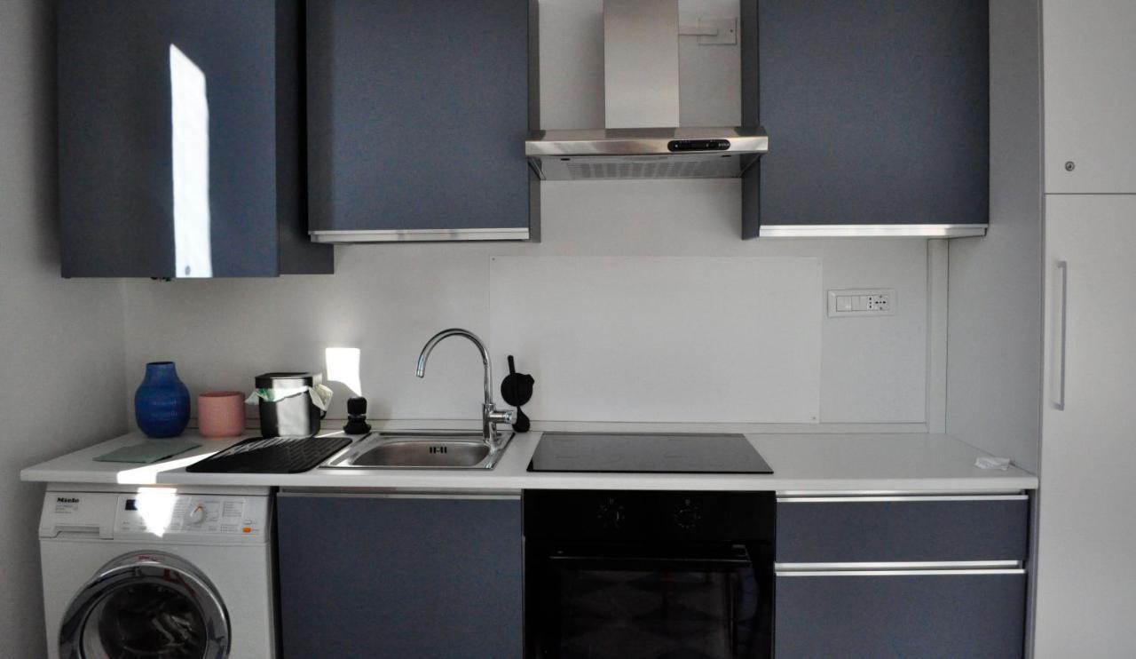 Ursula Apartment Болонья Экстерьер фото