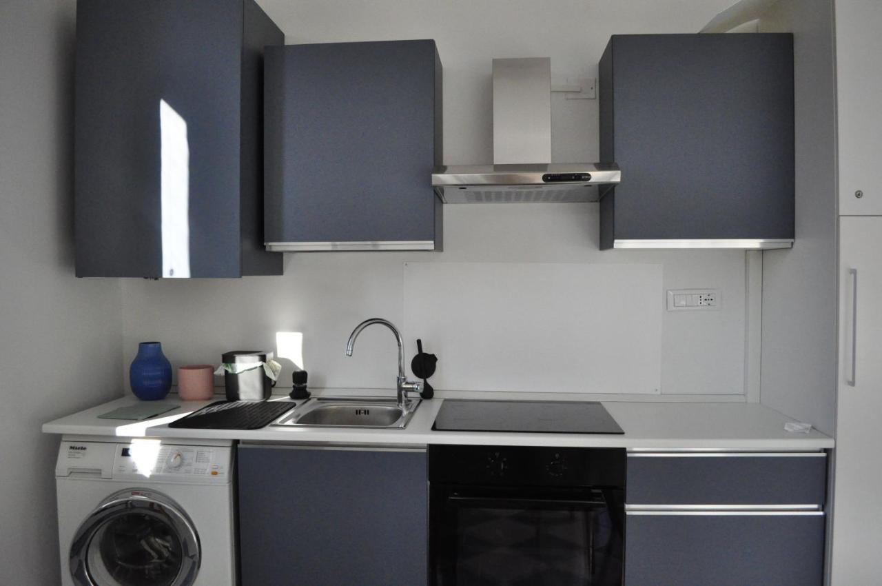 Ursula Apartment Болонья Экстерьер фото